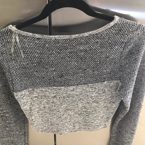 Grey Crop Top - Picture 3 of 3